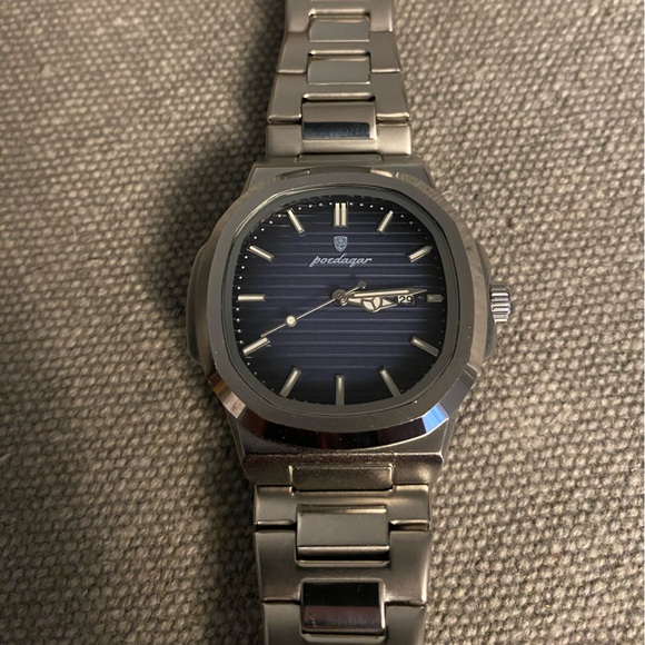 Watch - Picture 1 of 7